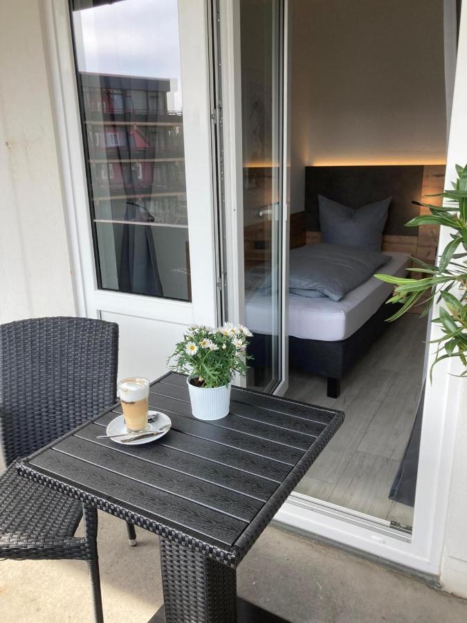 Hostel Harzer Hof Гослар Экстерьер фото