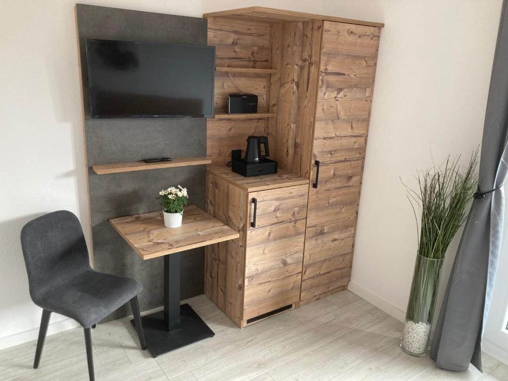 Hostel Harzer Hof Гослар Экстерьер фото