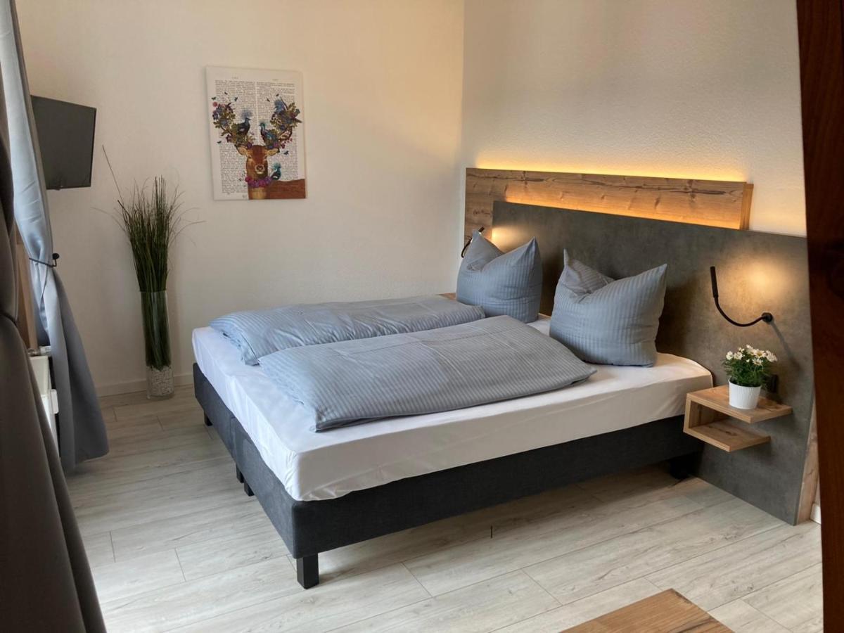 Hostel Harzer Hof Гослар Экстерьер фото