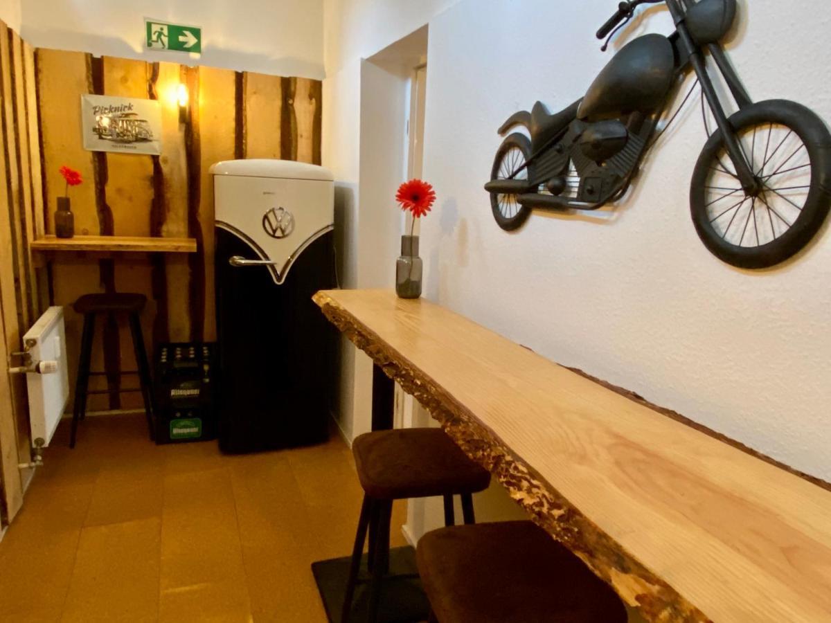 Hostel Harzer Hof Гослар Экстерьер фото